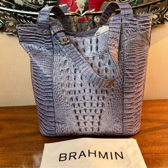 Brahmin NWOT Rare Brayden Tote in Washed Indigo Large! NEW LOWER PRICE! - Picture 2 of 10